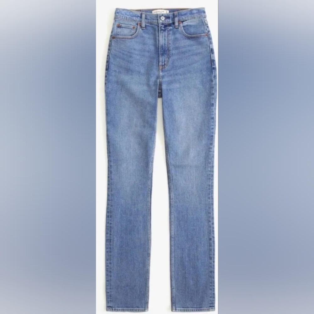 Abercrombie & Fitch Ultra High Rise Slim Straight Jeans